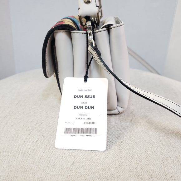 Paula Cadematori Dun Dun Small White Purse. - Picture 3 of 8